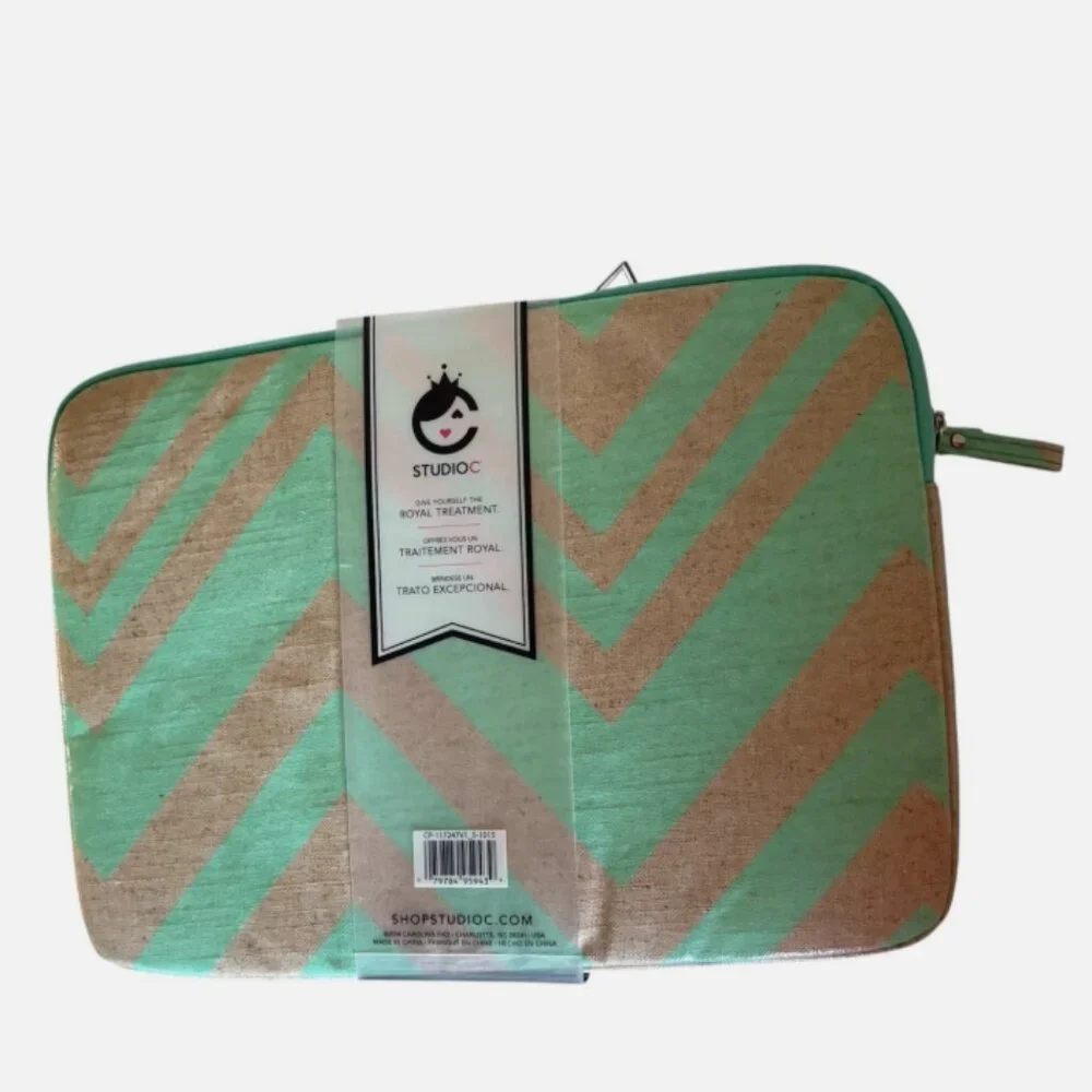 STUDIOC Canvas Chevron Laptop Sleeve Case Green Beige for 15-16 in Laptops